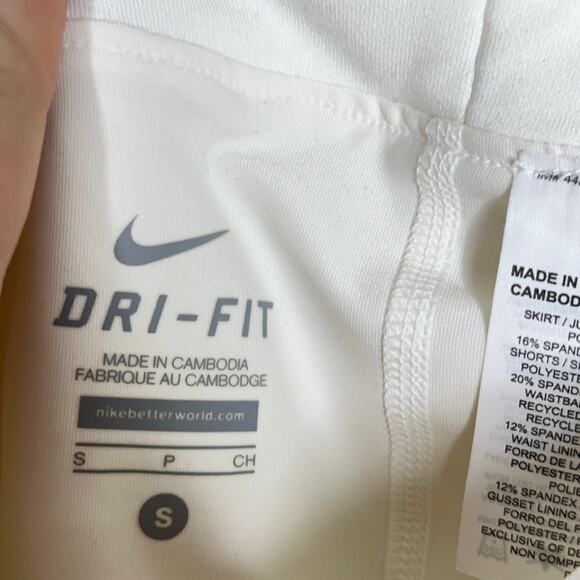 NIKE Victory Pleated Tennis Skirt White Bella Hadid New Preppy {3A19} - Picture 11 of 13